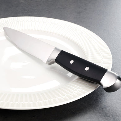 Oneida Jumbo Steak Knives, Set of 4, stainless steel/abs (view 2)