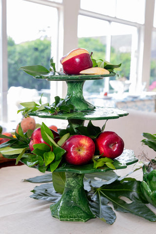Compagnia Green Cake Plate, Small/Medium/Large