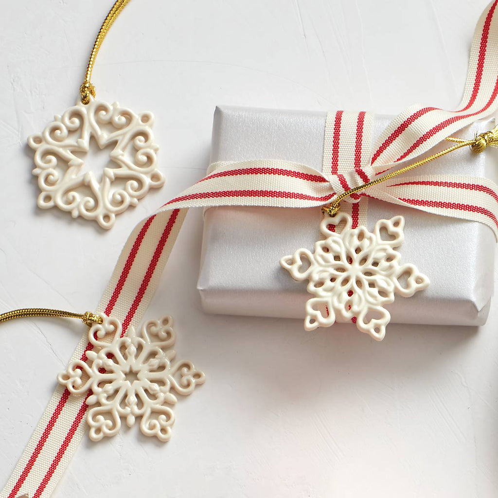 Lenox Mini Snowflake 3-Piece Ornament Set, porcelain (view 3)