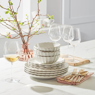 Lenox French Perle Scallop White 4-Piece Place Setting, stoneware (view 9)