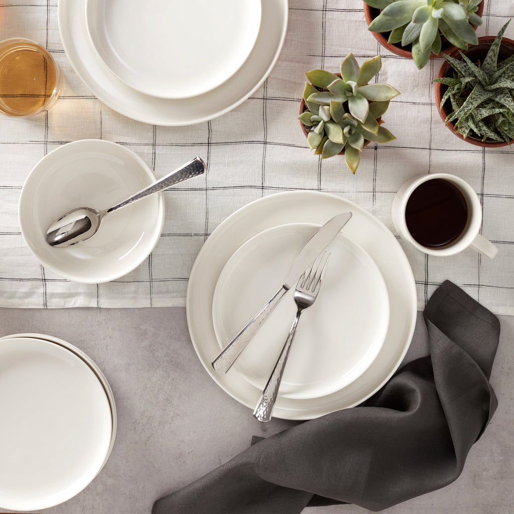 Oneida Etta 20-Piece Flatware Set, 18/0 stainless steel (view 5)
