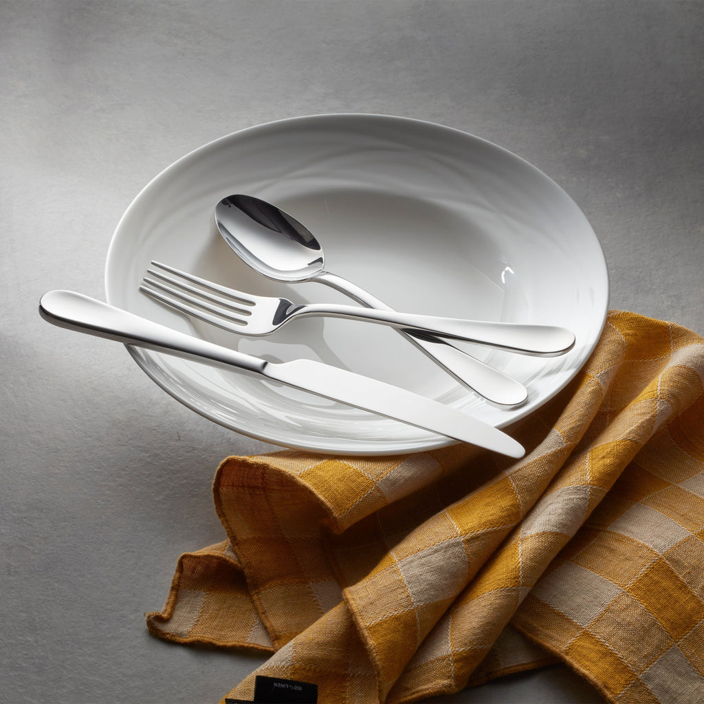 Oneida Grant 20-Piece Flatware Set, 18/0 stainless steel (view 5)