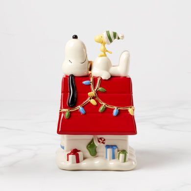 Lenox Snoopy Christmas Covered Candy Dish, porcelain