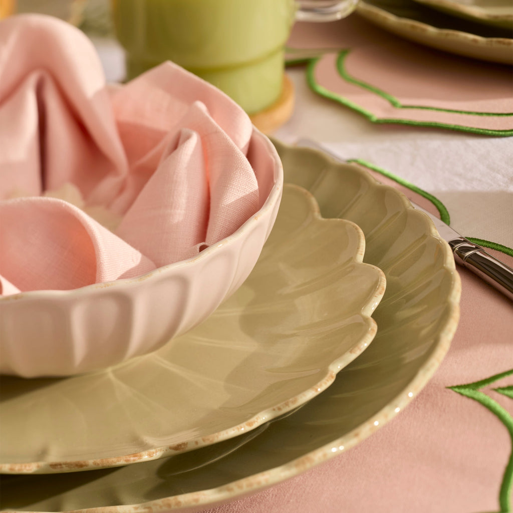 Lenox French Perle Scallop Blush 12-Piece Dinnerware Set, stoneware (view 7)
