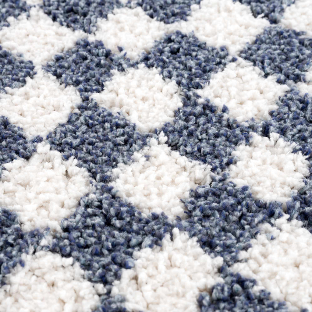 Kieu Blue White Checkered Area Rug – Modern Patterned Washable Carpet