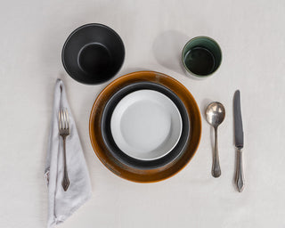 HAAND Skali 5-Piece Dinner Setting – Handcrafted Porcelain Dinnerware Set