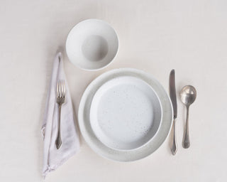 HAAND Skali Coupe 3-Piece Dinner Setting – Handcrafted Porcelain Place Setting