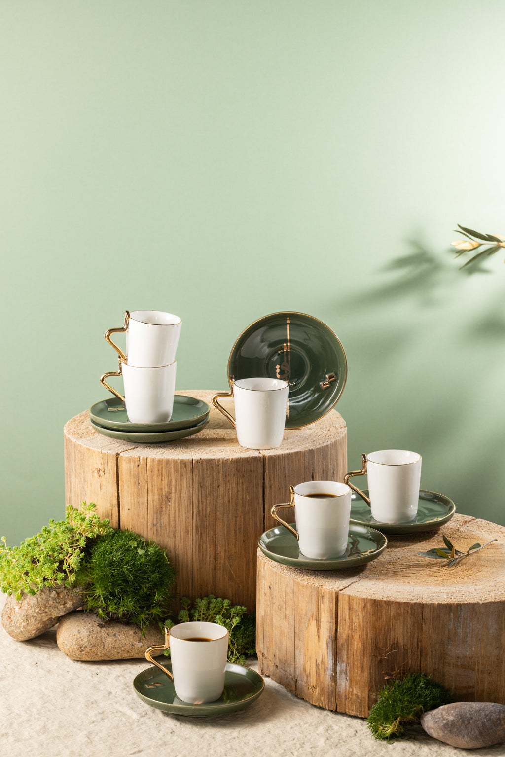 Liqa'a - Espresso/Turkish Coffee Set (12-Pc)- Olive Green  & Gold