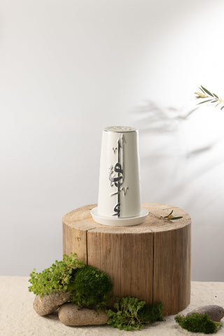 Liqa'a - Medium Lantern Candle Holder - Pearl White & Silver