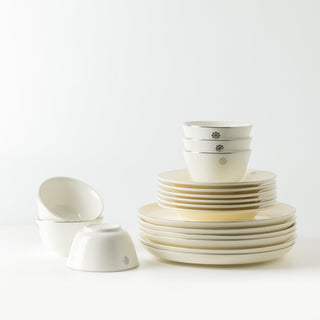 Mirral - Dinner Set (18-Pc) - White & Silver