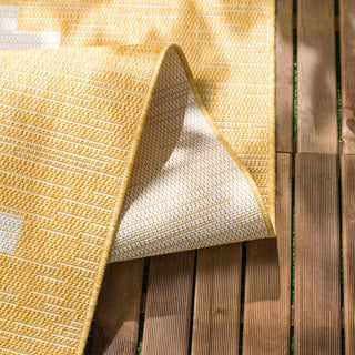 Djugun Yellow Outdoor Rug – Bright Durable Weather-Resistant Patio Carpet