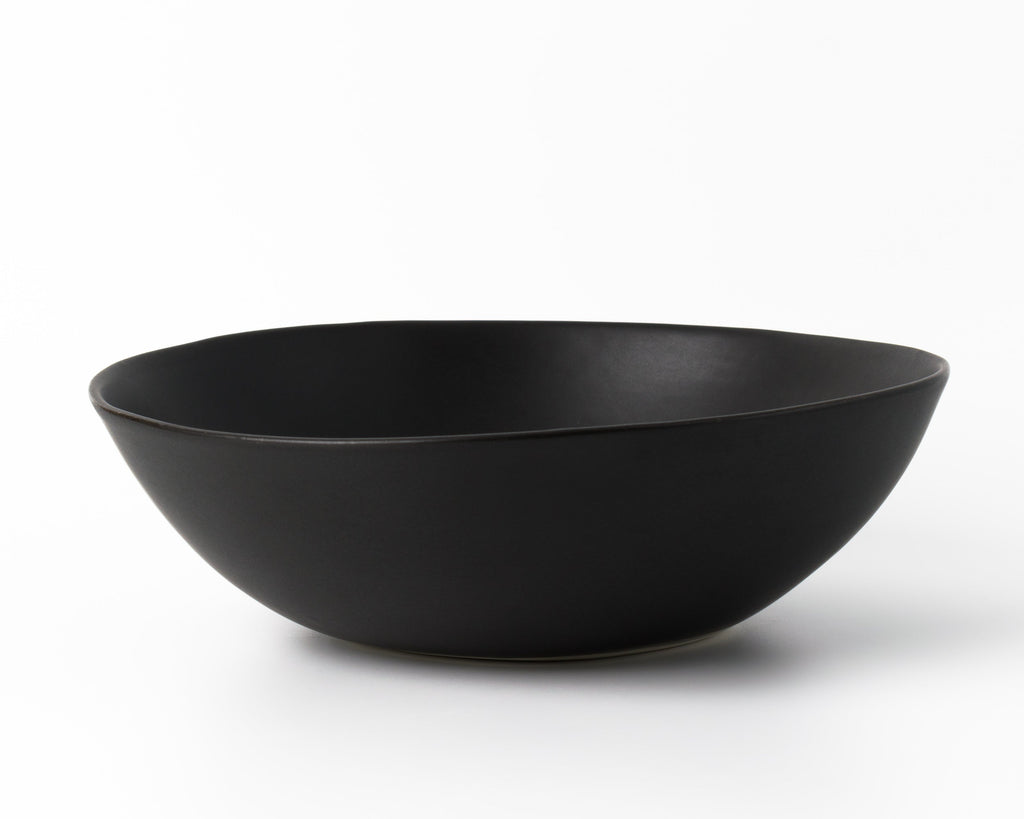 HAAND Fruit Bowl – Handcrafted Porcelain Serving Bowl