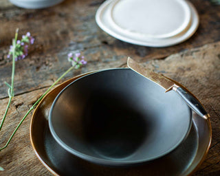 HAAND Ripple Pasta Bowl – Handcrafted Porcelain Serving Bowl