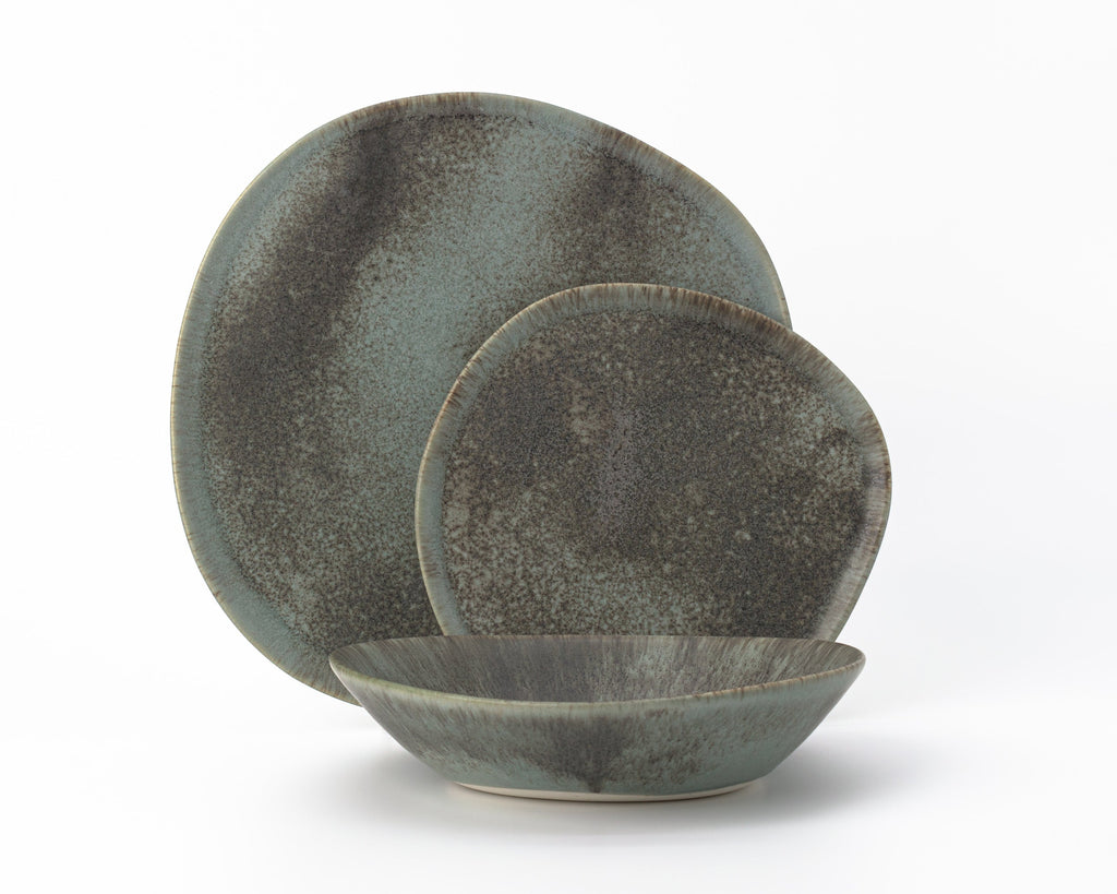 HAAND Ripple 3-Piece Dinner Setting – Handcrafted Porcelain Dinnerware Set