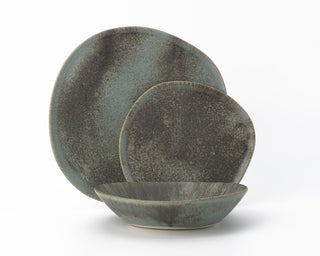 HAAND Ripple 3-Piece Dinner Setting – Handcrafted Porcelain Dinnerware Set