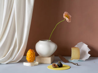 HAAND Large Pebble Vase – Handcrafted Porcelain Floral Vase