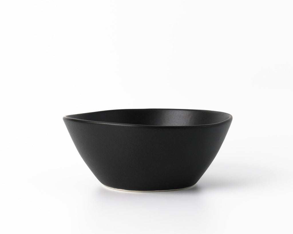 HAAND Hestia Sharing Bowl – Handcrafted Porcelain Serving Bowl