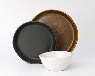 HAAND Skali Coupe 3-Piece Dinner Setting – Handcrafted Porcelain Place Setting