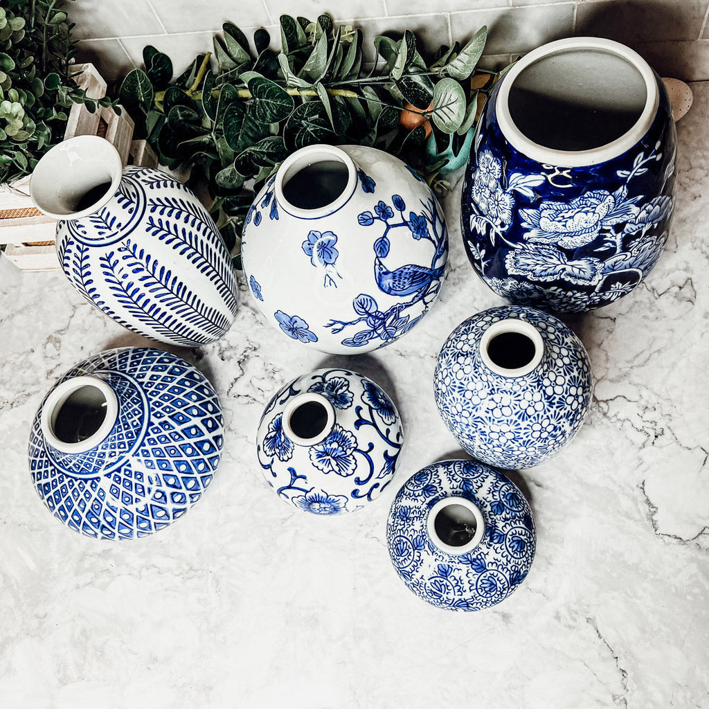 Samira Blue & White Chinoiserie Porcelain Vases – Hand-Painted Collection