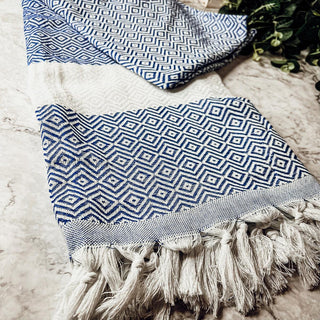 Haley Diamond Turkish Cotton Towel – Jacquard Diamond or Stripe Design (200 GSM)