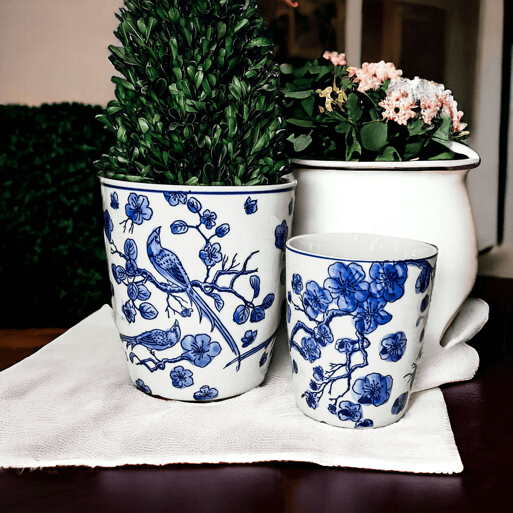 Classic Blue & White Chinoiserie Porcelain Vase – Hand-Painted