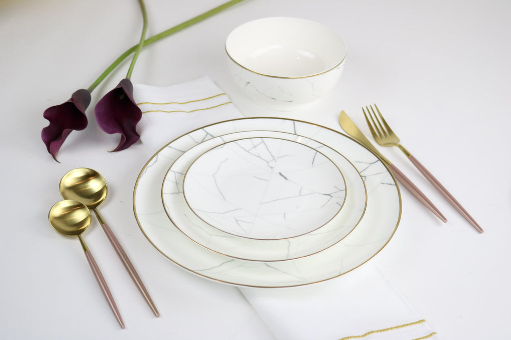 Pink and Gold Obelisk Flatware Set – 20 Piece Modern Luxury Cutlery