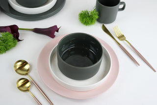 Pink and Gold Obelisk Flatware Set – 20 Piece Modern Luxury Cutlery