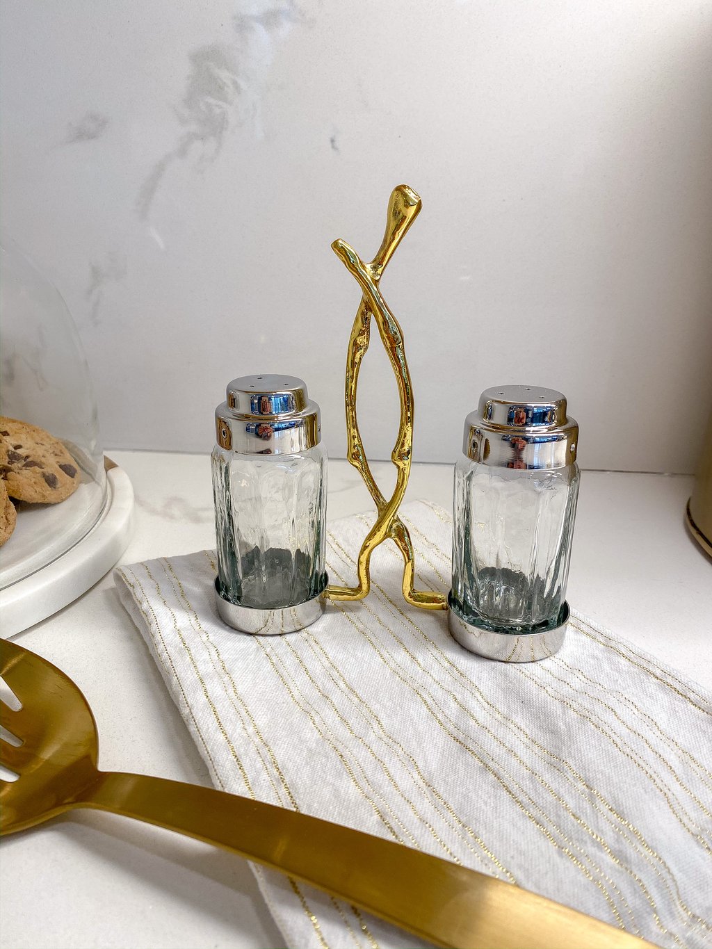 Glass Salt and Pepper Set with Gold Twig Design - 4