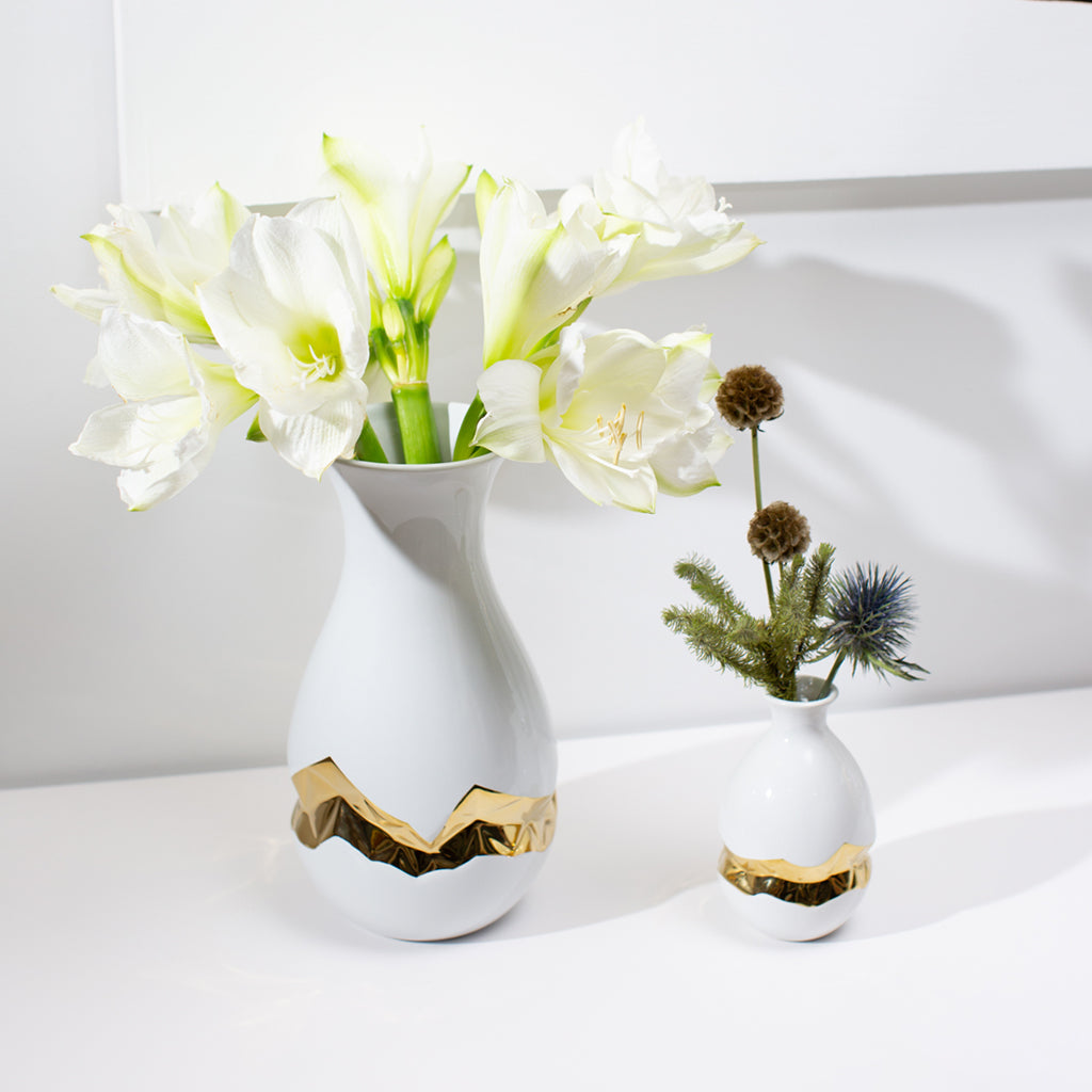 Talianna Oro Bud Vase, White & Gold