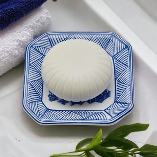 Chinoiserie Soap & Porcelain Dish Set – Blue Willow Sandalwood Gift Set