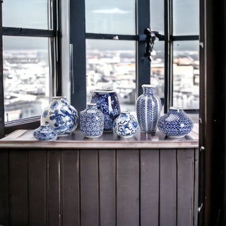 Samira Blue & White Chinoiserie Porcelain Vases – Hand-Painted Collection