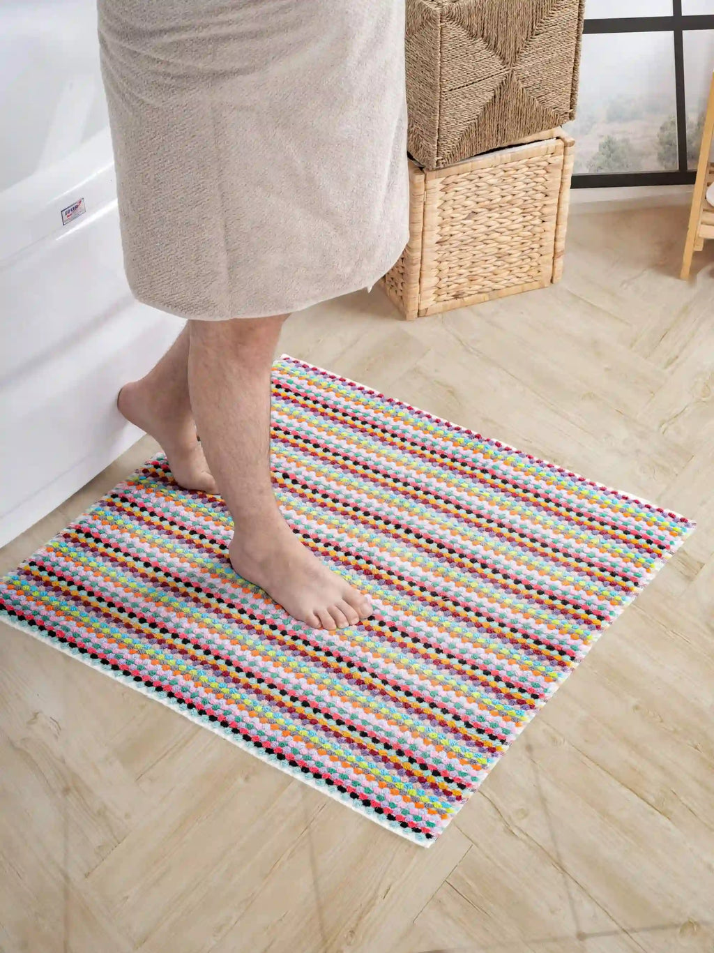Pom Pom Bathmat | Plush Cotton Jacquard Bath Rug