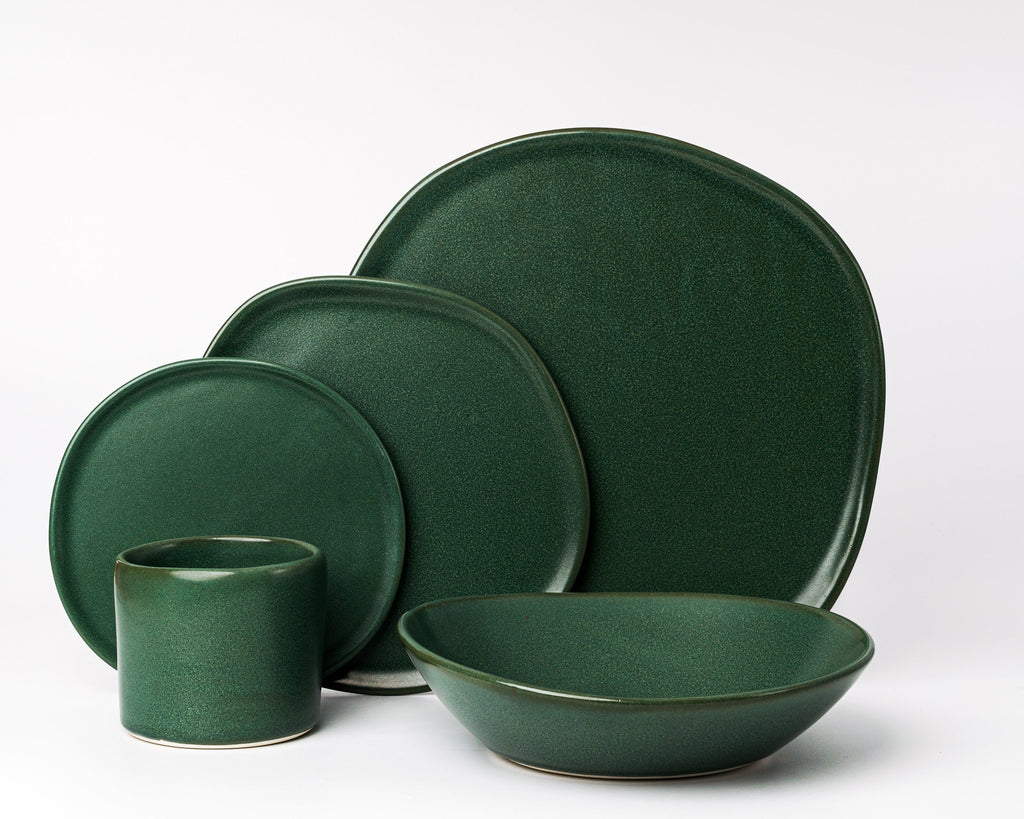 HAAND Ripple 5-Piece Dinner Setting – Handcrafted Porcelain Dinnerware Set