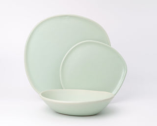 HAAND Ripple 3-Piece Dinner Setting – Handcrafted Porcelain Dinnerware Set