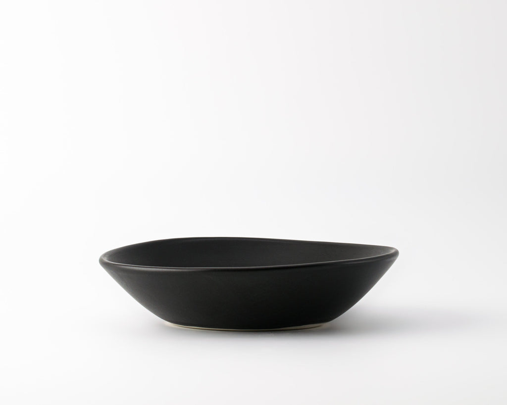 HAAND Ripple 7-Piece Dinner Setting – Handcrafted Porcelain Dinnerware Set