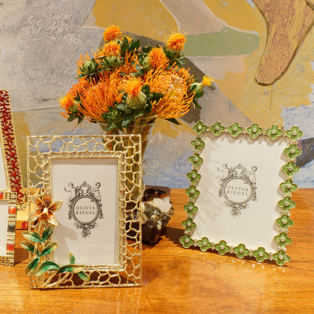Celadon Enamel Clover 5