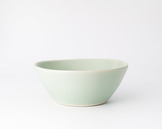 HAAND Hestia Sharing Bowl – Handcrafted Porcelain Serving Bowl