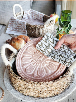 Bread Warmer & Basket Gift Set with Tea Towel - Vintage Flower