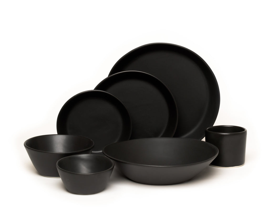 HAAND Skali Coupe 7-Piece Dinner Setting – Handcrafted Porcelain Dinnerware Set