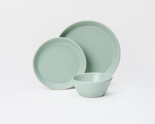 HAAND Skali Coupe 3-Piece Dinner Setting – Handcrafted Porcelain Place Setting