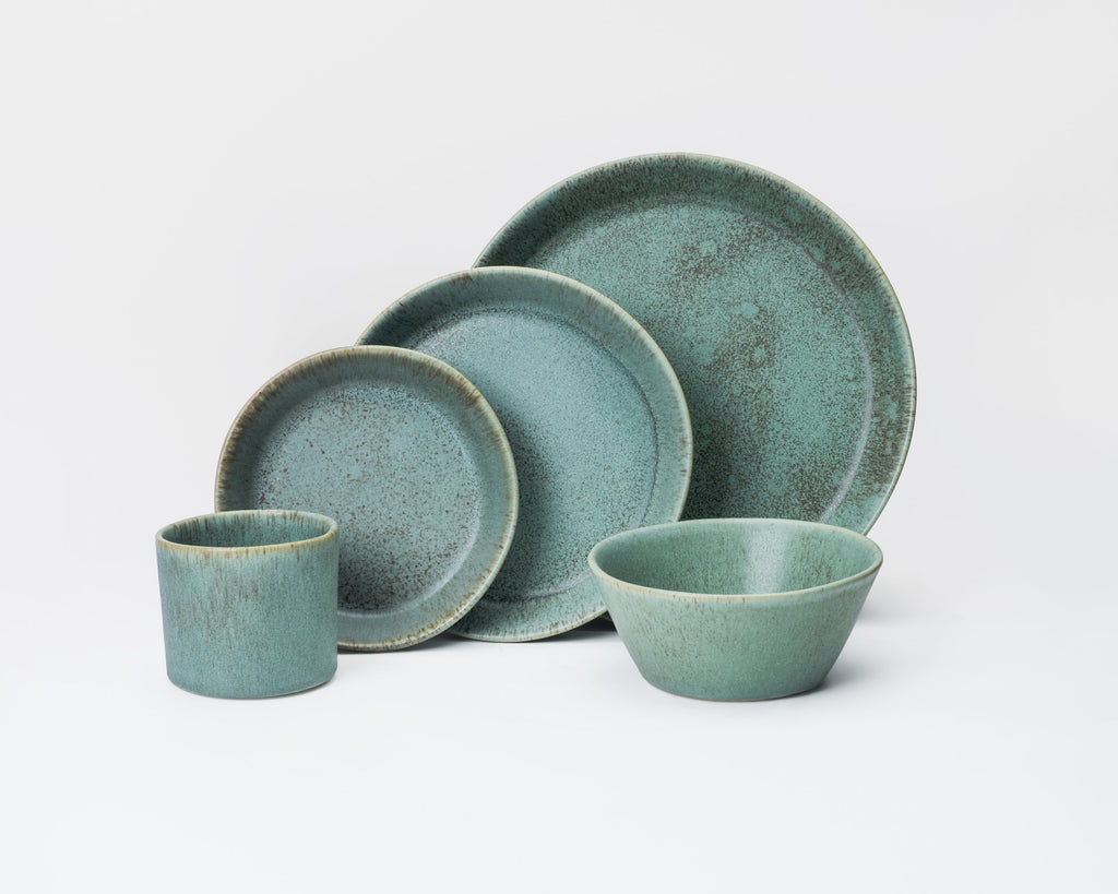 HAAND Skali 5-Piece Dinner Setting – Handcrafted Porcelain Dinnerware Set