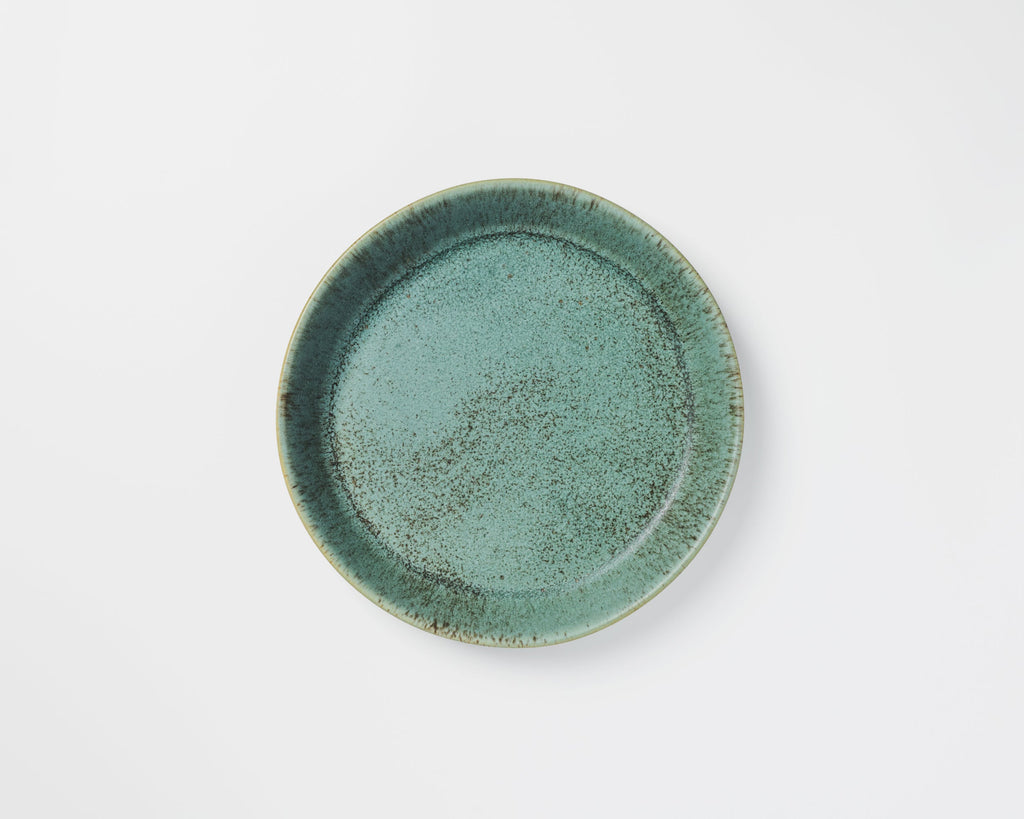 HAAND Skali Salad Coupe Plate – Handcrafted Porcelain Salad Plate