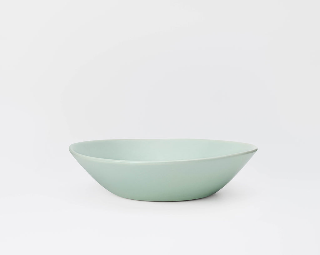 HAAND Skali Dinner Bowl – Handcrafted Porcelain Serving Bowl