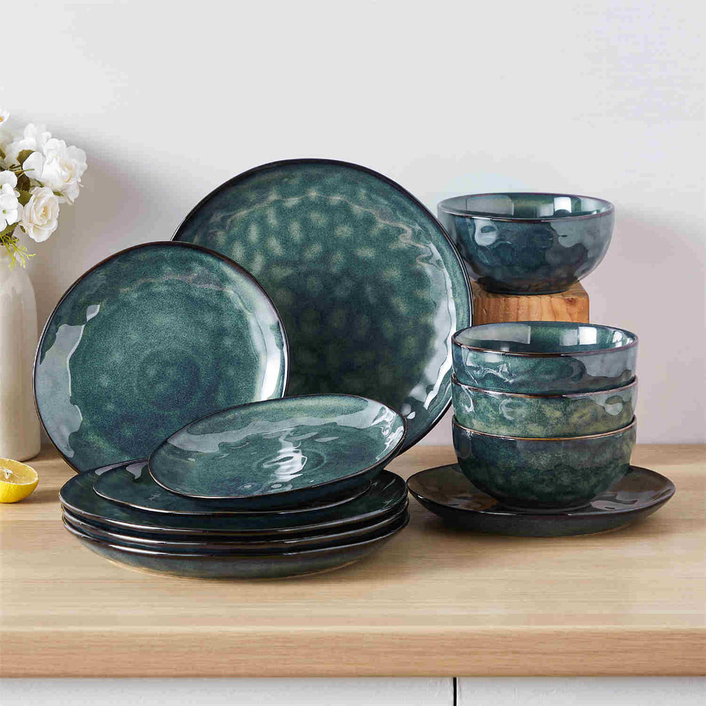 Starry 12 Piece Stoneware Dinnerware Set – Service for 4