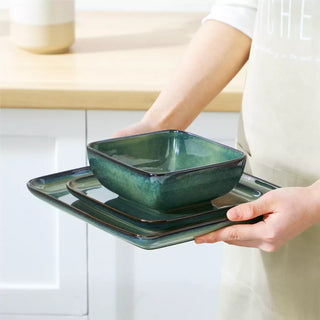 Stern 18 Piece Square Stoneware Dinnerware Set – Service for 6