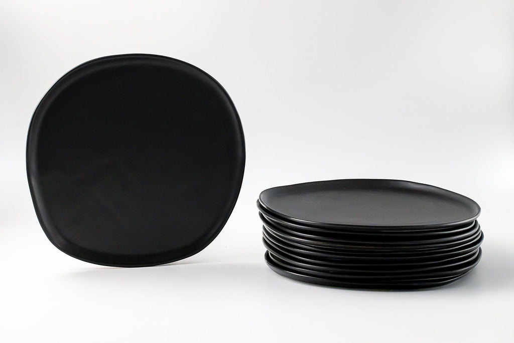 HAAND Ripple Dinner Plate – Handcrafted Porcelain Dinner Plate