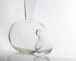 HAAND Livia Carafe – Hand-Blown Glass Wine & Water Carafe