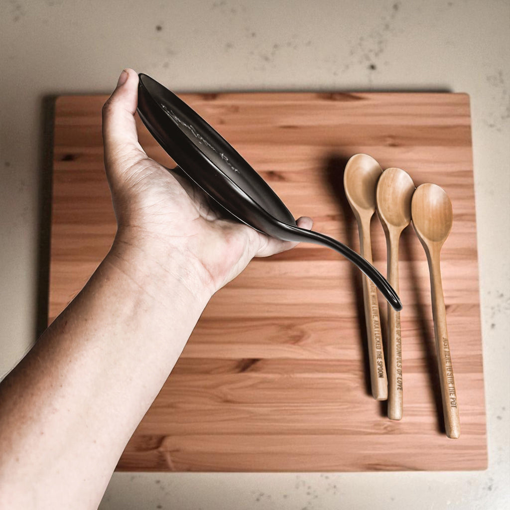 Chaos & Sauce Boss Spoon Rest with Wooden Spoon – Funny Porcelain Kitchen Gift
