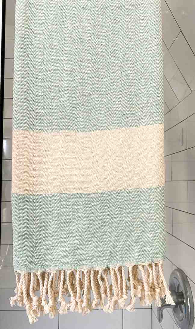 Herringbone Turkish Towel | Oversized Sand-Resistant Cotton Towel
