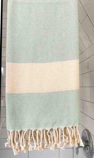 Herringbone Turkish Towel | Oversized Sand-Resistant Cotton Towel